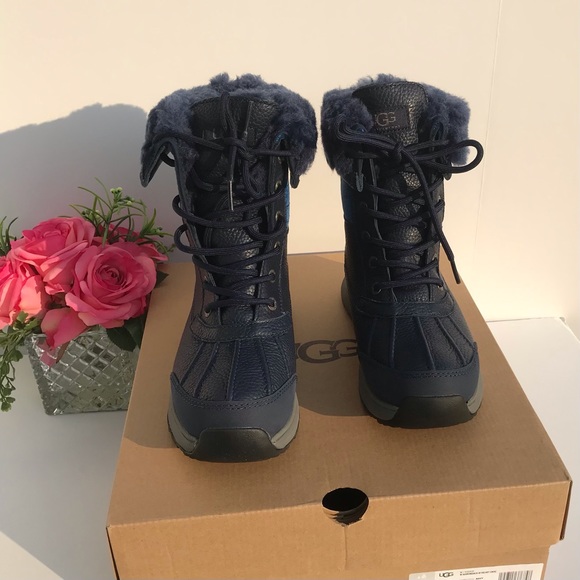 UGG Adirondack III Velvet Croc Boots - Picture 5 of 11